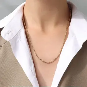 Thin Gold Hemp Flowers Chain 50cm / Each Piece Is Individually Packaged