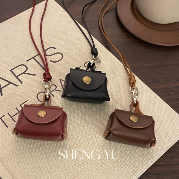 oly-d7e0db7bad82601dbb6706e91281b8e6 Wholesale Korean Style Choker Key Bag Coin Purse Necklace Niche Leather High-end Retro Neck Autumn Woolen Chain