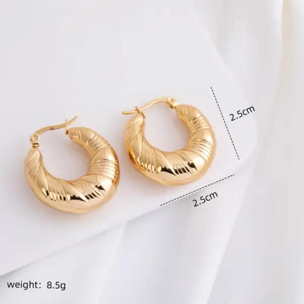 Wholesale 1 Pair Retro Luxurious Solid Color 304 Stainless Steel Earrings Ear Studs