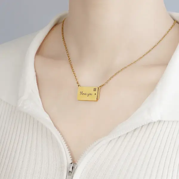Wholesale Creative Pull-out Photo Envelope Fashion Stainless Steel Letter Clavicle Chain