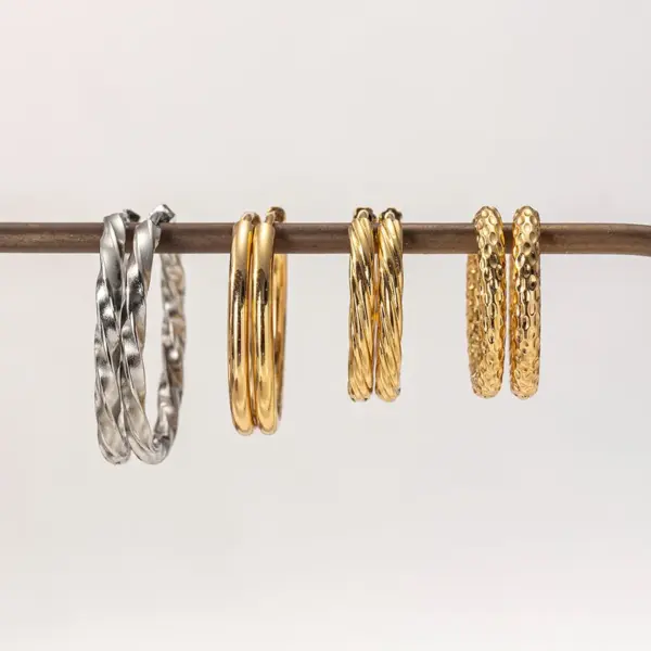 Wholesale Stainless Steel Twisted Hammered Texture Earrings Gold Plated Women's Versatile High-End Sensation Double Color Ear Cuff