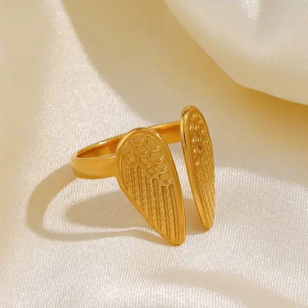 Wholesale PVD Coated 18K Gold Plated Wings 304 Stainless Steel Modern Style Streetwear Waterproof Non Tarnish Open Rings