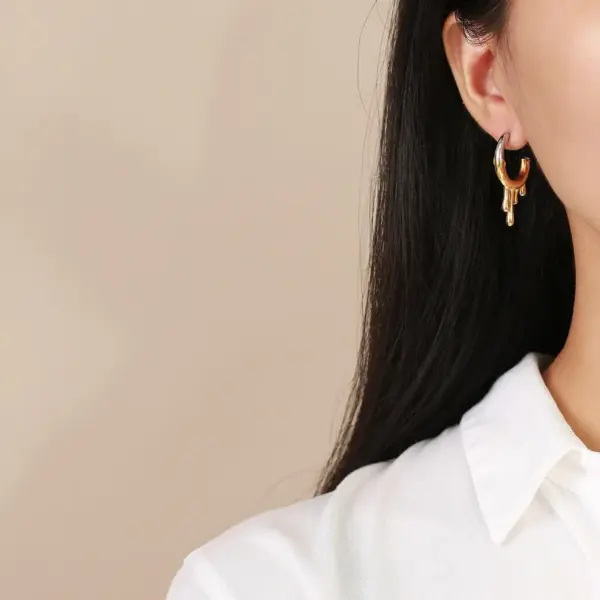 Wholesale 1 Pair Fashion C Shape Plating 201 Stainless Steel Stainless Steel Earrings