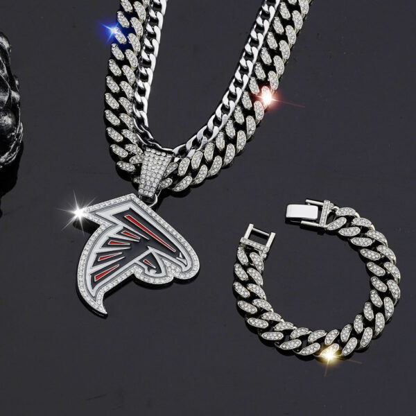 Wholesale Diamond Eagle Head Necklace Hip Hop Cuban Chain Bracelet Set