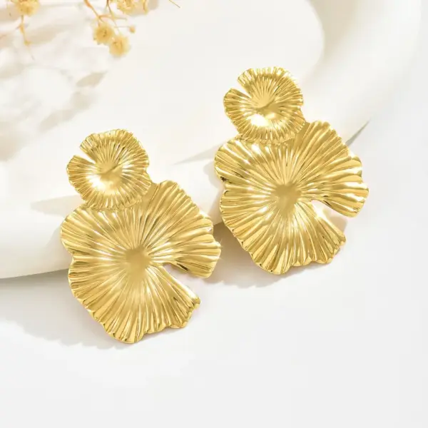 Wholesale 1 Pair Cute Exaggerated Sweet Flower 304 Stainless Steel Imitation Gold Electroplating Drop Earrings