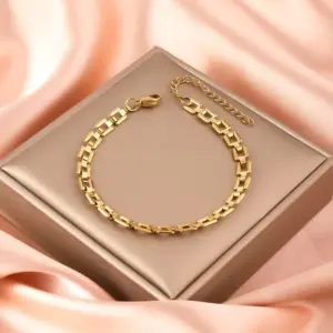 50# Hollow Square/Gold