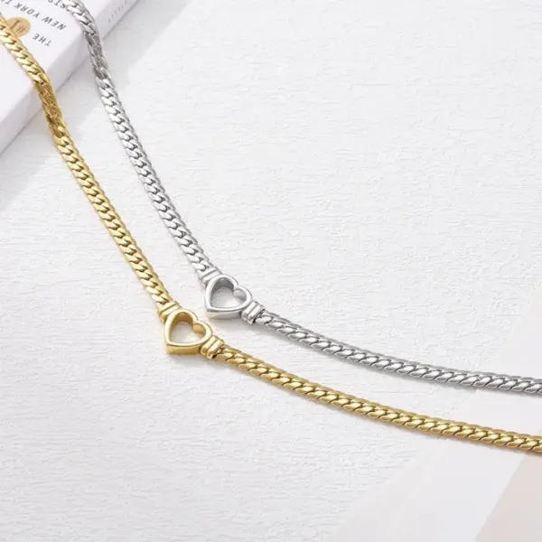 Wholesale Jewelry Lady Heart Shape Titanium Steel Plating Necklace