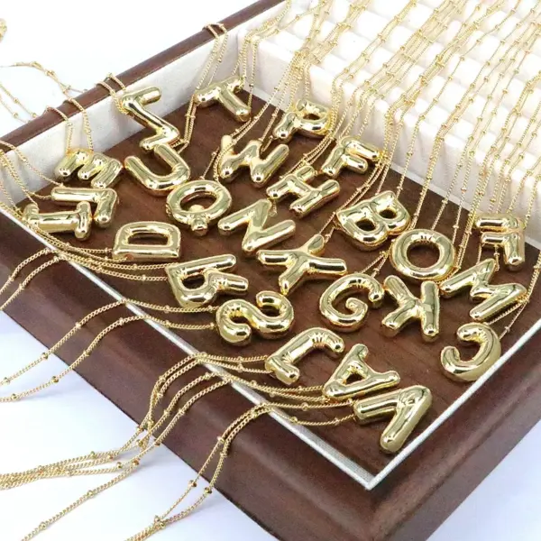 Wholesale Simple Style Classic Style Letter Copper 18k Gold Plated Pendant Necklace In Bulk