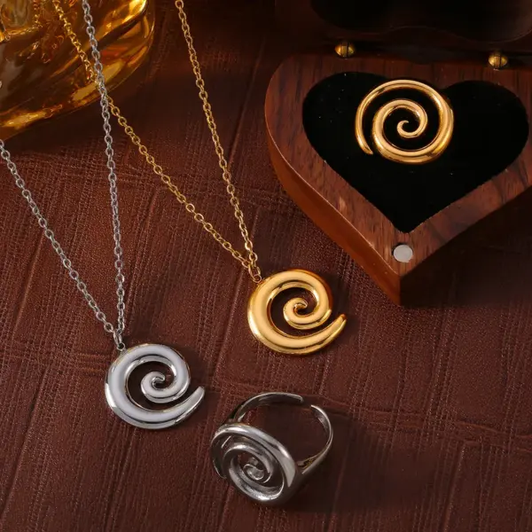 PVD Coated Real Gold Plated 18K Gold Spiral 304 Stainless Steel Simple Style Classic Style Waterproof Non Tarnish Rings Necklace