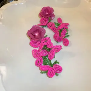 23# Silver Needle-Pink Flower Bead Tassel