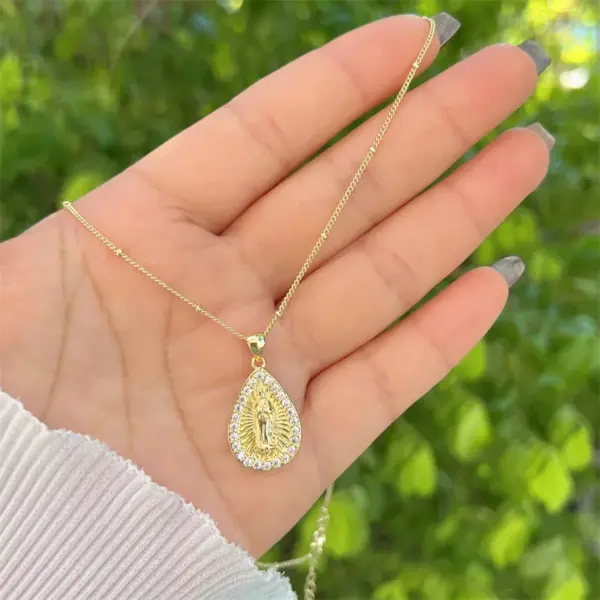 Wholesale Copper 18K Gold Plated Inlay Virgin Mary Zircon Pendant Necklace