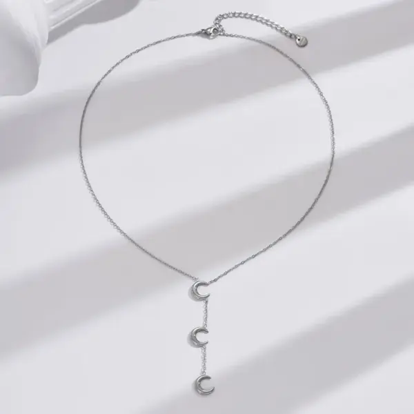 Wholesale PVD Coated Real Gold Plated 14K Gold Moon 304 Stainless Steel Simple Style Waterproof Non Tarnish 304 Stainless Steel Necklace