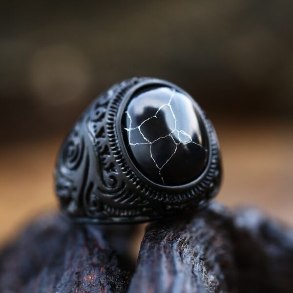 Wholesale 2024 new vintage tiger eye turquoise black carved punk men's fashion jewelry ethnic alloy ring