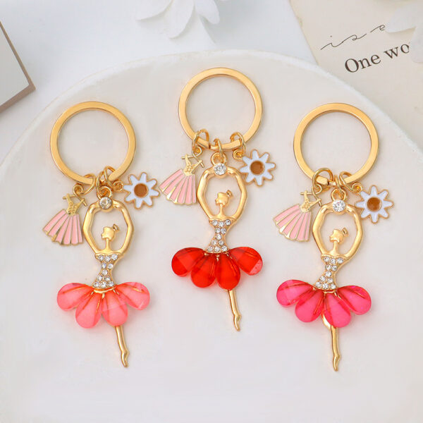 Wholesale Elegant Ballet Girl Keychain Rhinestone Dancer Ballet Dress Pendant Keyring Bag Hanging Gifts