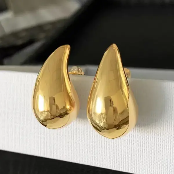 Wholesale 1 Pair Simple Style Commute Water Droplets Plating Stainless Steel Ear Studs