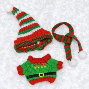 Red and green christmas hat + green belt sweater + red and green scarf / (baby clothes only, baby not included)