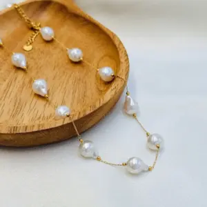 Gold White Shell (Special-Shaped Beads)