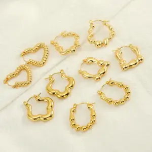 Wholesale 1 Piece Vintage Style Heart Shape Solid Color Twist Asymmetrical Polishing Plating Stainless Steel Titanium Steel 18K Gold Plated Hoop Earrings