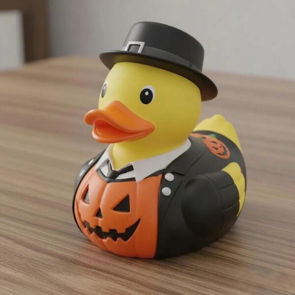 Wholesale Movie Duck Halloween Gift Ornaments Home Desktop Decorations Resin Ornaments