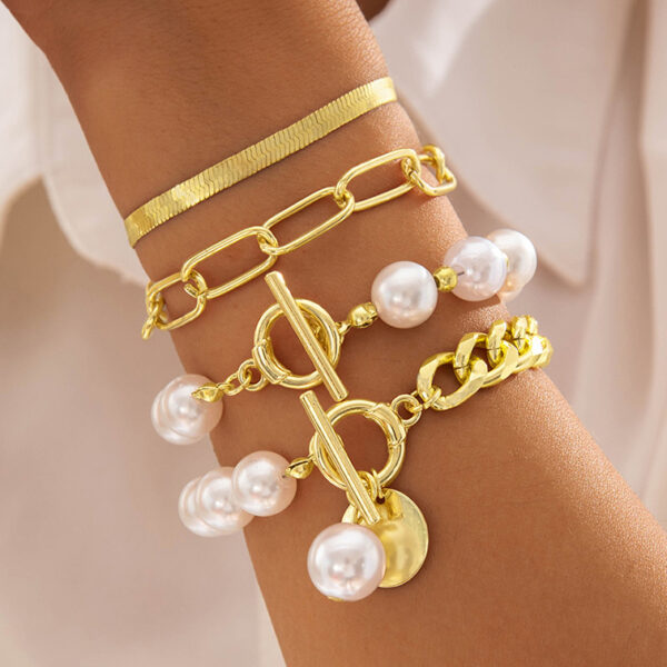 oly-d9cdcabb07b2ba777b7fd017e25cff98 Wholesale Geometric Flower Beaded Bracelet Jewelry Four-Piece Set