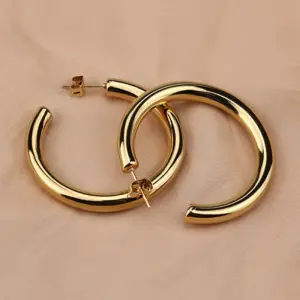 1 Pair Simple Style Commute Geometric Plating Titanium Steel Ear Studs