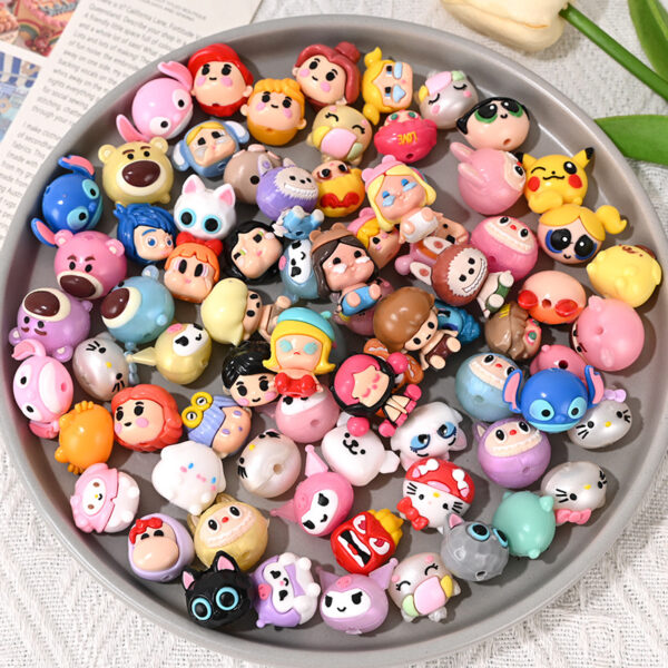 Wholesale Cute soft rubber beads, mixed styles, DIY mobile phone chains, jewelry accessories, bag pendants, keychains, silicone material wholesale.