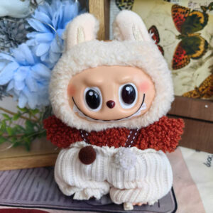 LBB-57 Autumn/Winter Maillard Set / Labubu is wearable in its first, second, and third generations.