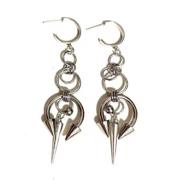 Wholesale New cross-border European and American Gothic stainless steel earrings sewing willow nails two-way pointed cone earrings earrings