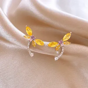 102# Silver Needle-Silver-Yellow-Dragonfly