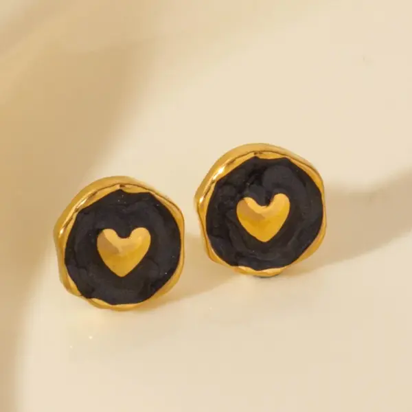 Wholesale PVD Coated Real Gold Plated Round Heart Shape 304 Stainless Steel Elegant Waterproof Non Tarnish Ear Studs