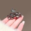 Wholesale High-grade Rhinestone Crown Grab Clip Temperament New Medium Hairpin Back Head Half Hair Shark Clip Hairpin Hair Accessories