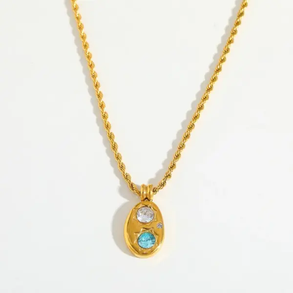 Wholesale Elegant Oval Pendant Necklace Stainless Steel 18K Gold Embedded Zirconia Fresh Unique Design For Casual Beach Date Holiday