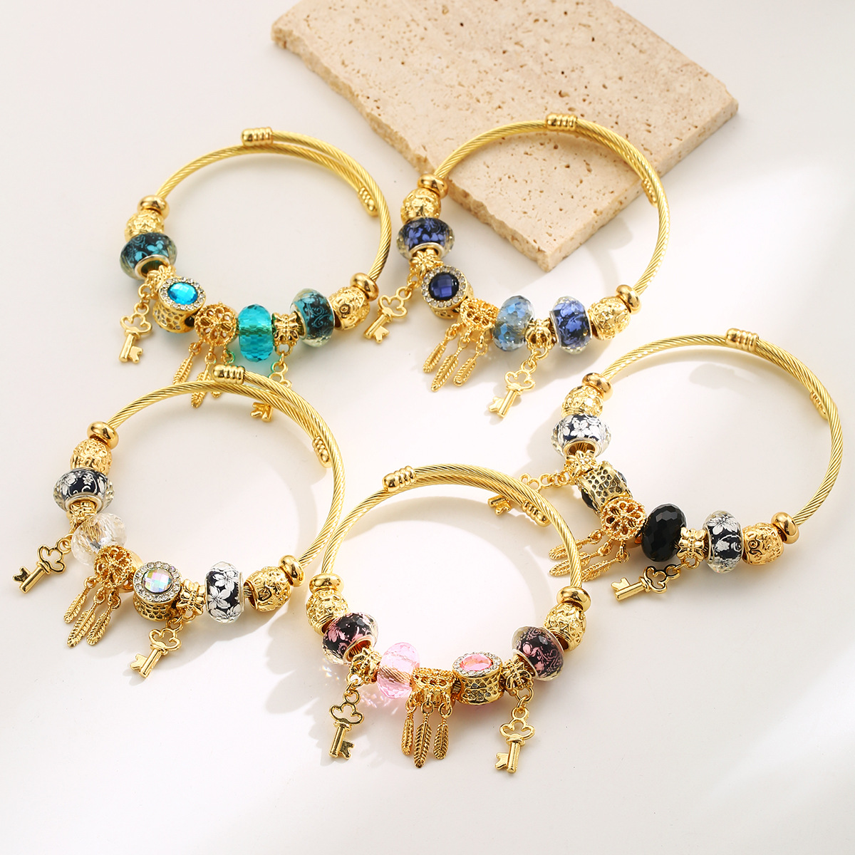 Wholesale Pumeng.com Key Pendant Bracelet for Women - Trendy, Fashionable, Versatile, Stainless Steel Adjustable Bangle