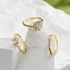 Wholesale Fashion Micro-inlaid Zircon Peach Heart Row Diamond 18k Gold-plated Copper Ring