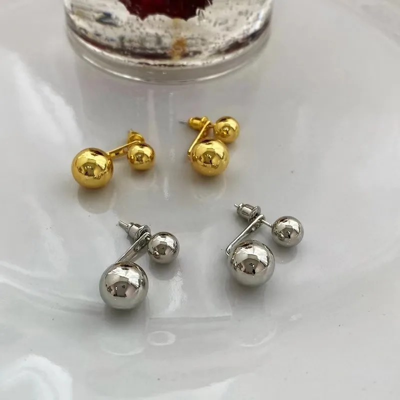 Wholesale Simple Style Solid Color Copper Ear Studs Plating Copper Earrings