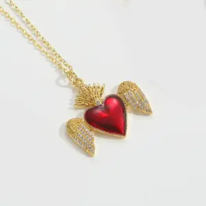 Feather Love