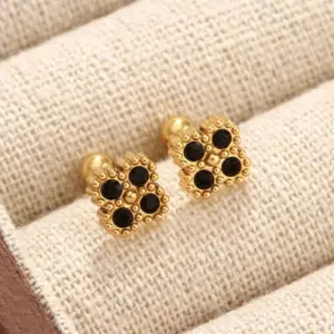 Gold / Average Size / A Pair of Four-leaf Clover Black Diamonds
