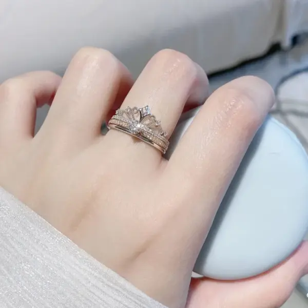 Wholesale Modern Style Crown Copper Plating Inlay Artificial Diamond Rings