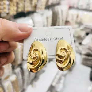 Gold Earrings 113 / 18k