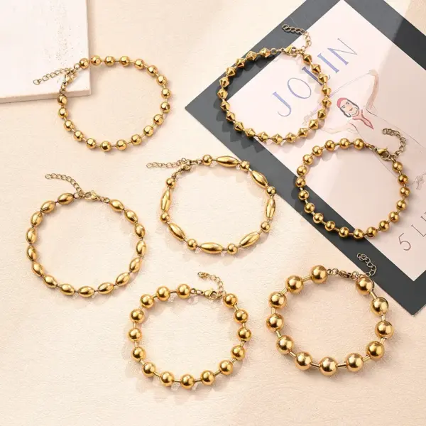 Wholesale Casual Simple Style Round Oval Solid Color 304 Stainless Steel 18K Gold Plated Bracelets In Bulk
