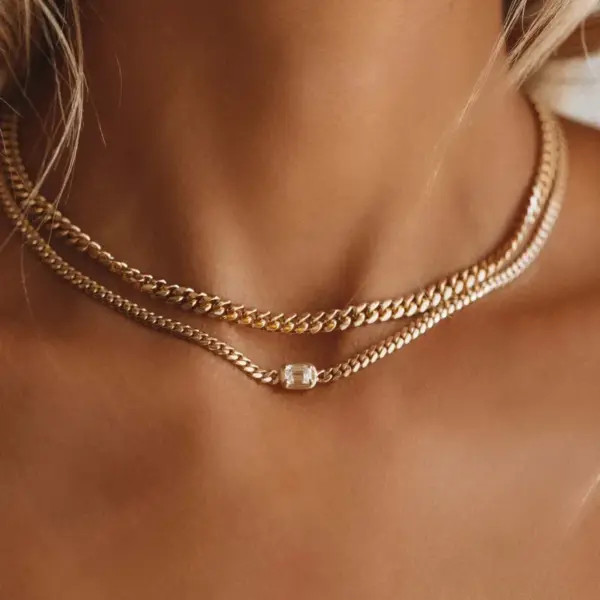 Wholesale 201 Stainless Steel Glass Gold Plated Casual Simple Style Plating Three-dimensional Square Zircon Pendant Necklace