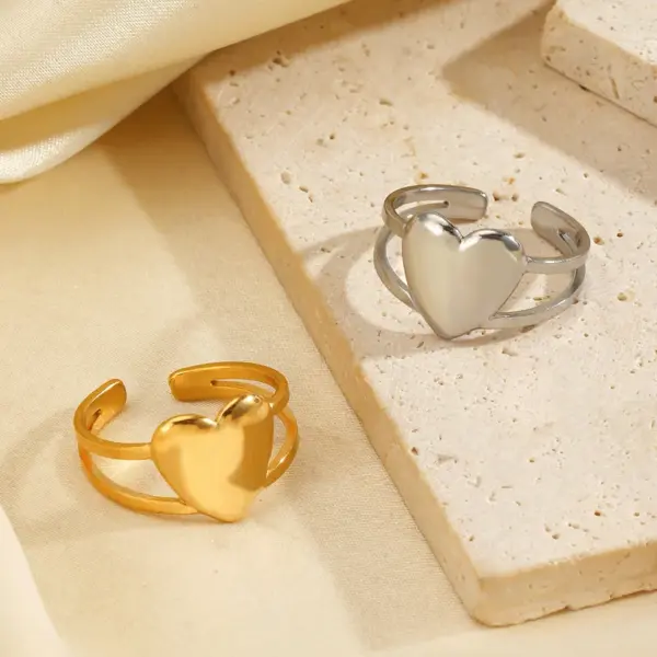 Wholesale Ion Plating (IP) 18K Gold Plated Heart Shape 304 Stainless Steel IG Style Cute Simple Style Waterproof Non Tarnish Open Rings