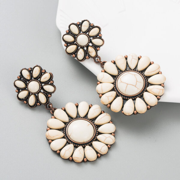 Wholesale retro turquoise earrings European and American fashion new alloy inlaid turquoise multi-layer round exaggerated temperament earrings