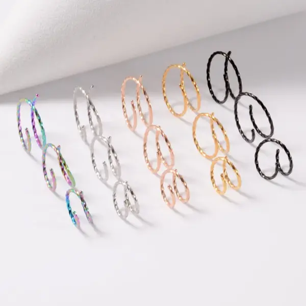 1 Piece Nose Rings & Studs Simple Style Commute Solid Color 304 Stainless Steel 18K Gold Plated Nose Pin