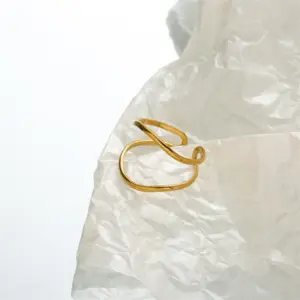 A012J / Adjustable Opening