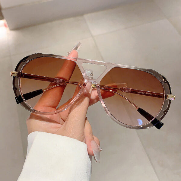 oly-dc3aa485c08d504dbc2aa79603027331 Wholesale Cross-border New Retro Fashion High-end Round Face Slimming Sunglasses Leopard Frame Double Beam Design Flat Mirror