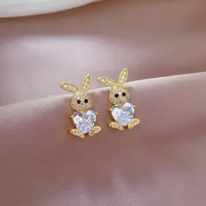 E436 White Stud Earrings [Silver Needle Copper Gold Plating]]