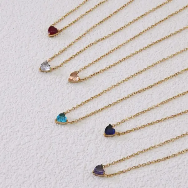 Wholesale Ion Plating (IP) 18K Gold Plated Heart Shape 304 Stainless Steel Sweet Simple Style Commute Waterproof Non Tarnish 304 Stainless Steel Necklace