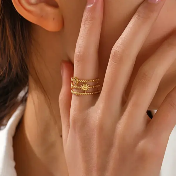 Wholesale PVD Coated 18K Gold Plated Star 304 Stainless Steel Simple Style Waterproof Non Tarnish Rings
