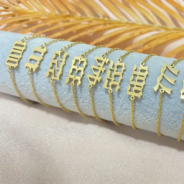 Wholesale PVD Coated Real Gold Plated Number 201 Stainless Steel Fashion Waterproof Non Tarnish 201 Stainless Steel Bracelets